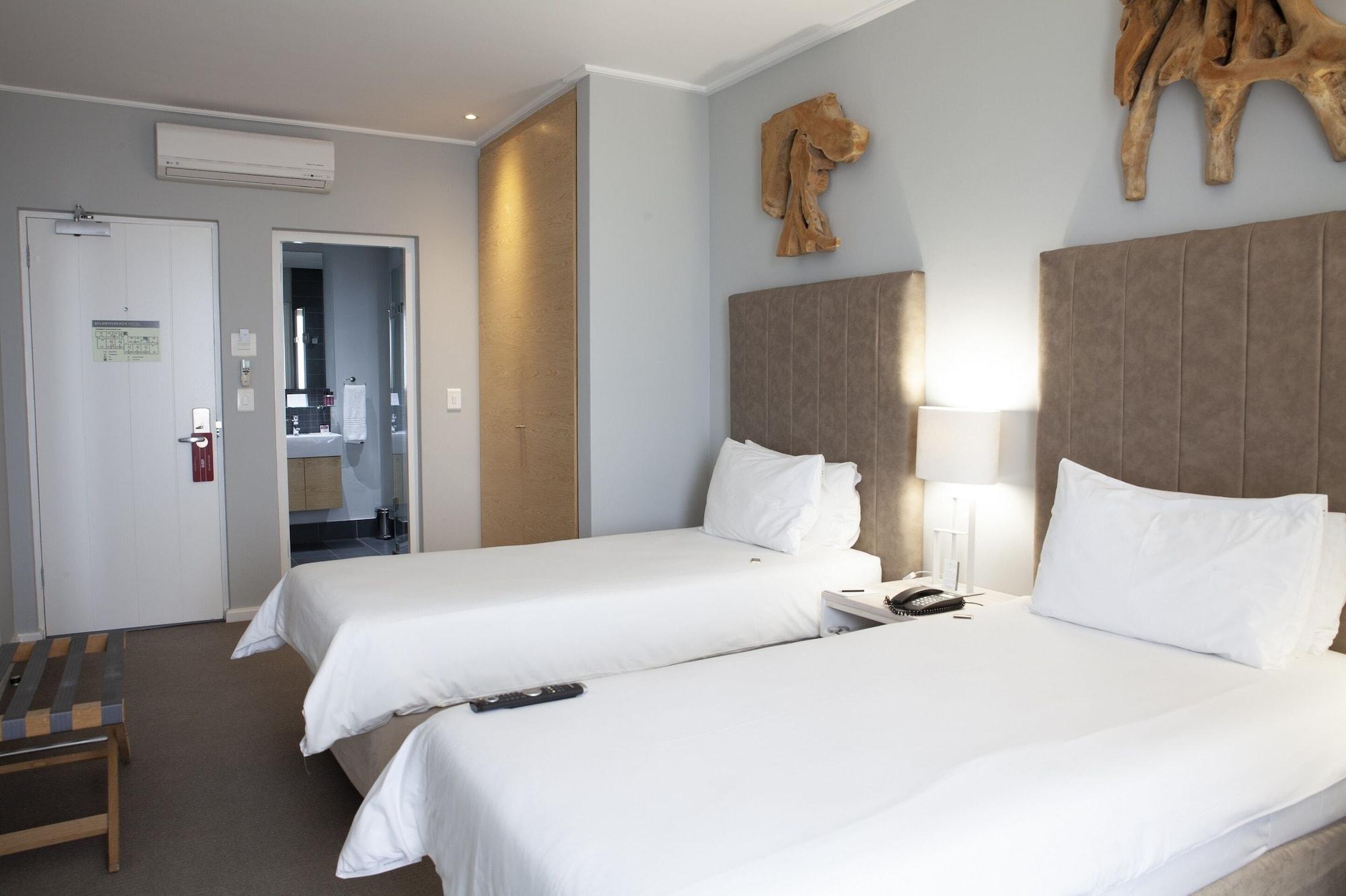 Atlantic Beach Hotel Мелкбосстранд Экстерьер фото